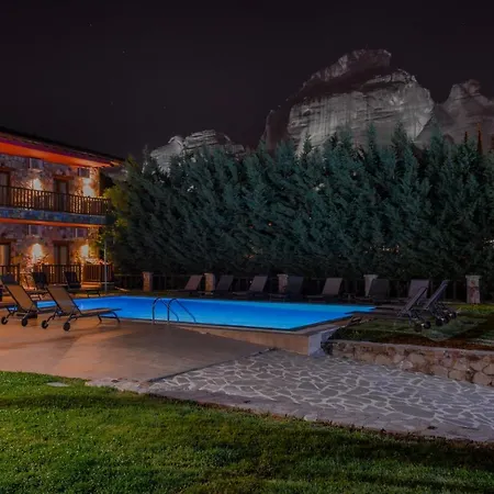 Monastiri בית הארחה 4*