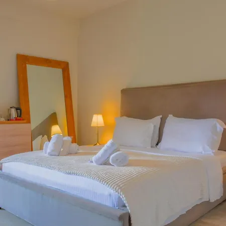 Monastiri Guesthouse 3*
