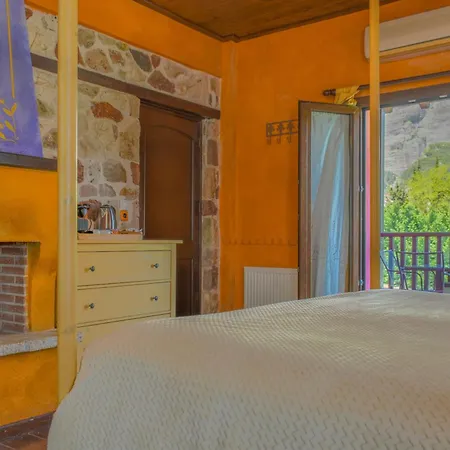 Monastiri Guesthouse