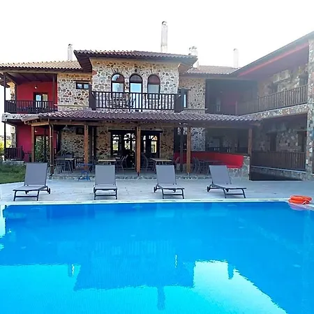 بيت ضيافة Monastiri كالامباكا