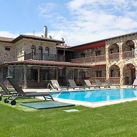 بيت ضيافة Monastiri كالامباكا