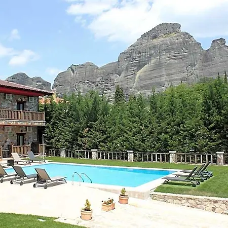 Monastiri بيت ضيافة كالامباكا